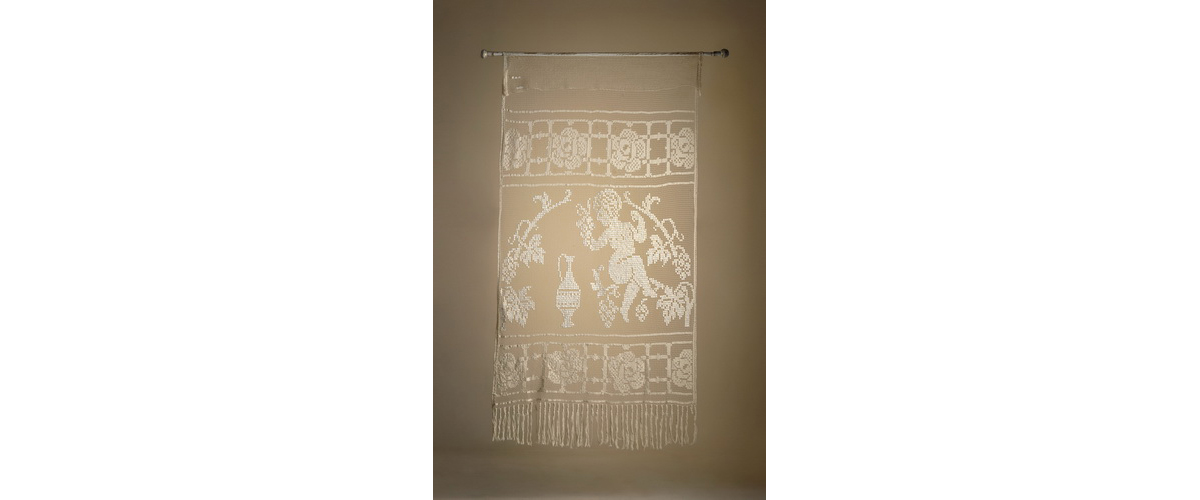 #caption35 Galanopoulou Eleftheria Curtain